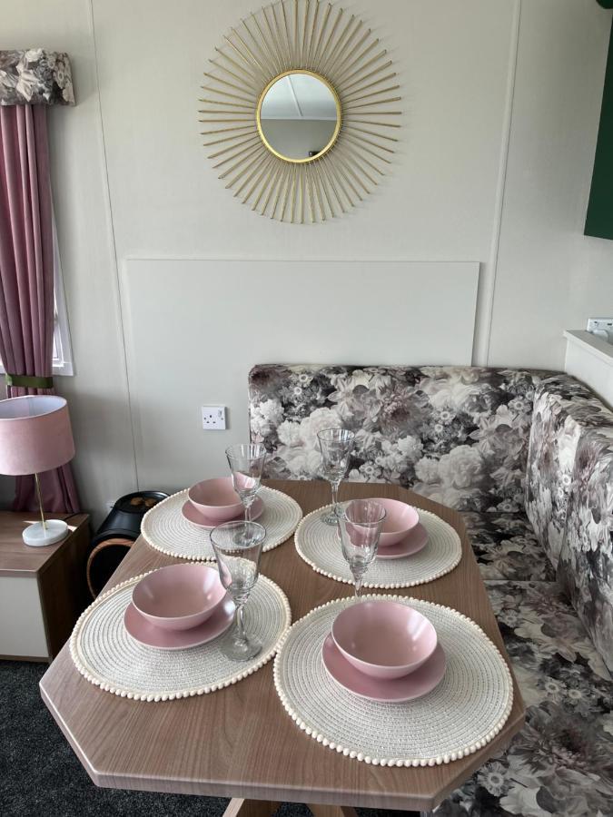 Marianne Bay - Southerness Caravan Park With Sea View - Pet Friendly Mainsriddle Dış mekan fotoğraf