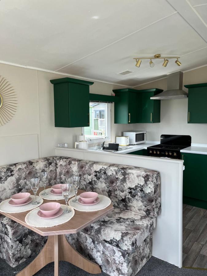 Marianne Bay - Southerness Caravan Park With Sea View - Pet Friendly Mainsriddle Dış mekan fotoğraf